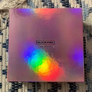 BLACKPINK 1st Album “The Album” (includes photocards)